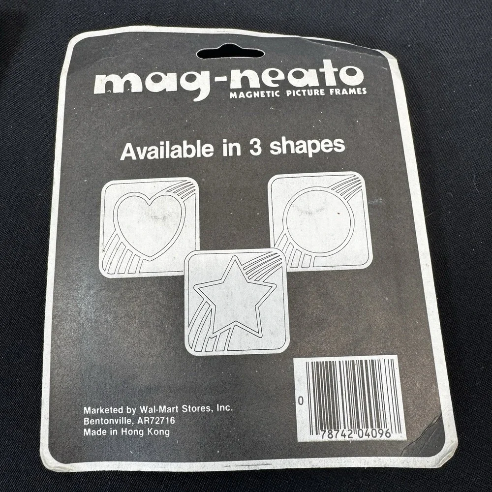 VTG Mag-Neato 3-Way‎ MAGNETIC PICTURE FRAMES Plastic Circle Rainbow Design NIP